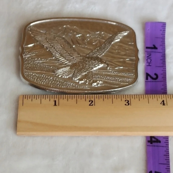 Silvertone Soaring Eagle Belt Buckle - Picture 5 of 5